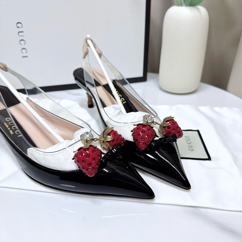 閒置新未使用Gucci 小草莓中跟鞋 37.5碼 跟高4cm-3