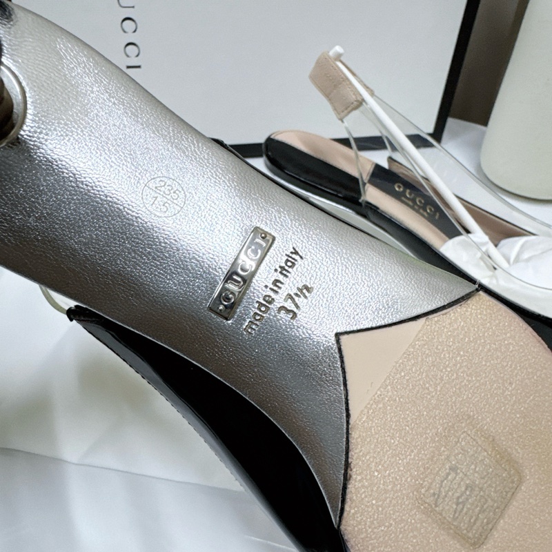 閒置新未使用Gucci 小草莓中跟鞋 37.5碼 跟高4cm-6