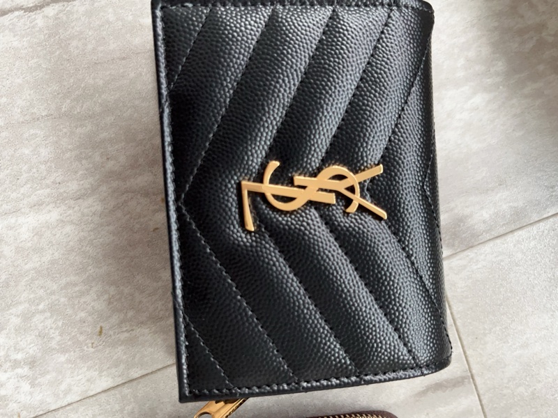 Yves Saint Laurent 全新黑金短夾-14