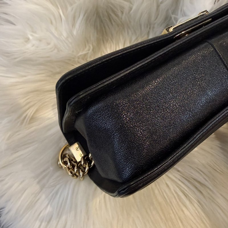 香奈兒 黑金山紋 BOY25-8