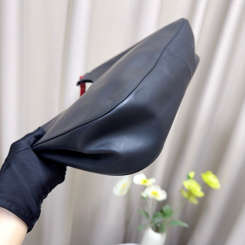 Gucci 中古竹柄包 黑配紅高級感十足-3