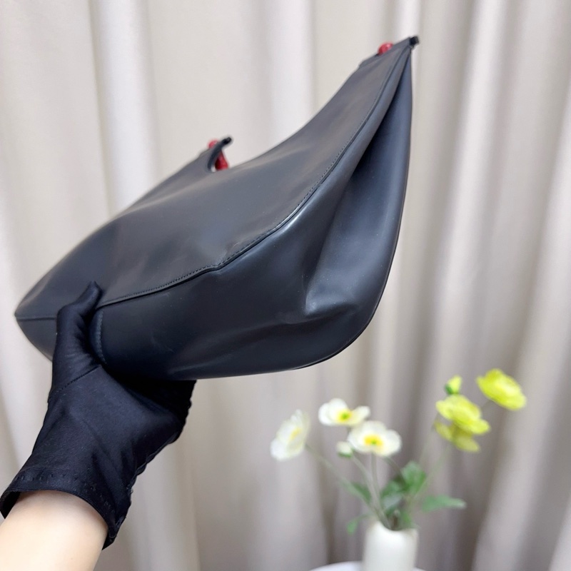 Gucci 中古竹柄包 黑配紅高級感十足-4