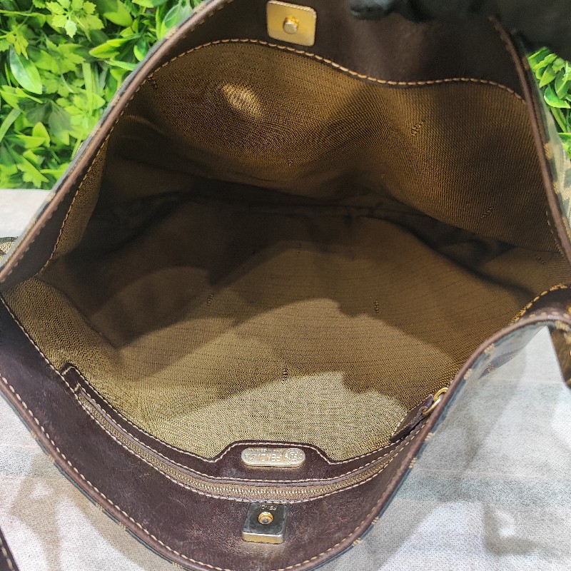 Fendi Shoulder Bag-5