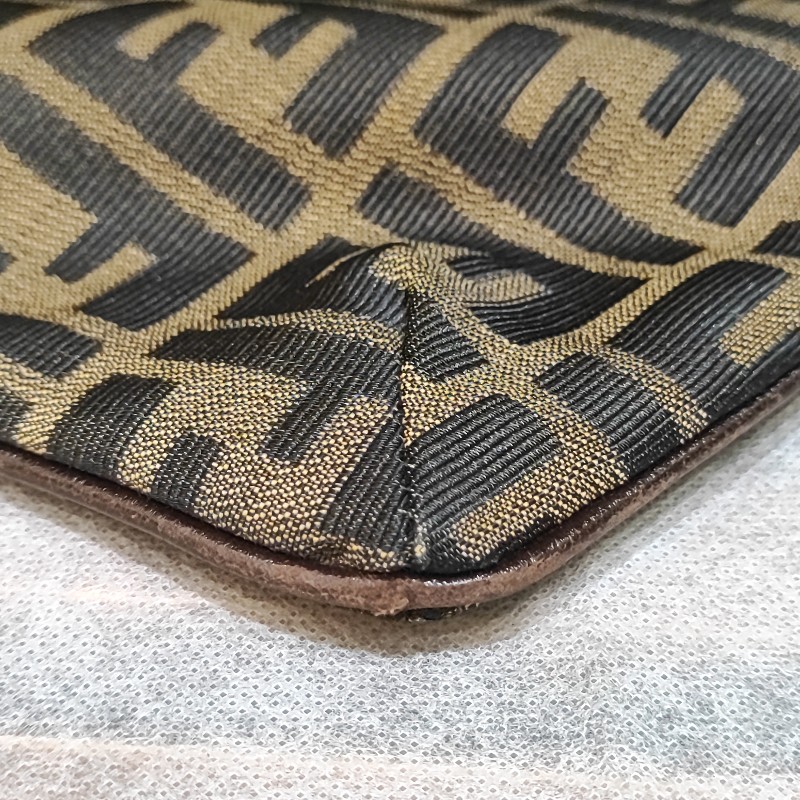 Fendi Shoulder Bag-12