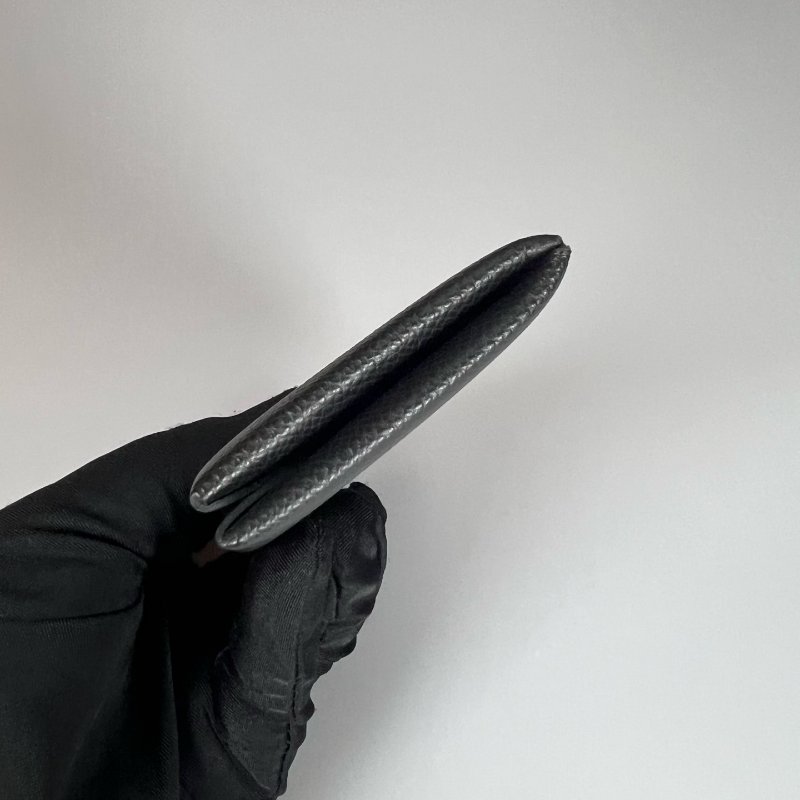 HERMES W刻 黑CALVI卡包-3