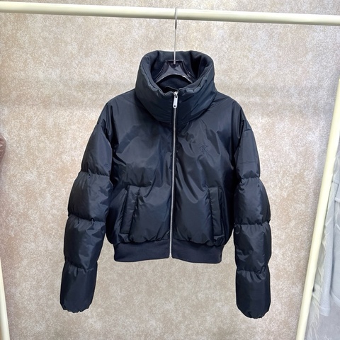 99新 CK 短款羽絨服 S碼 超保暖
