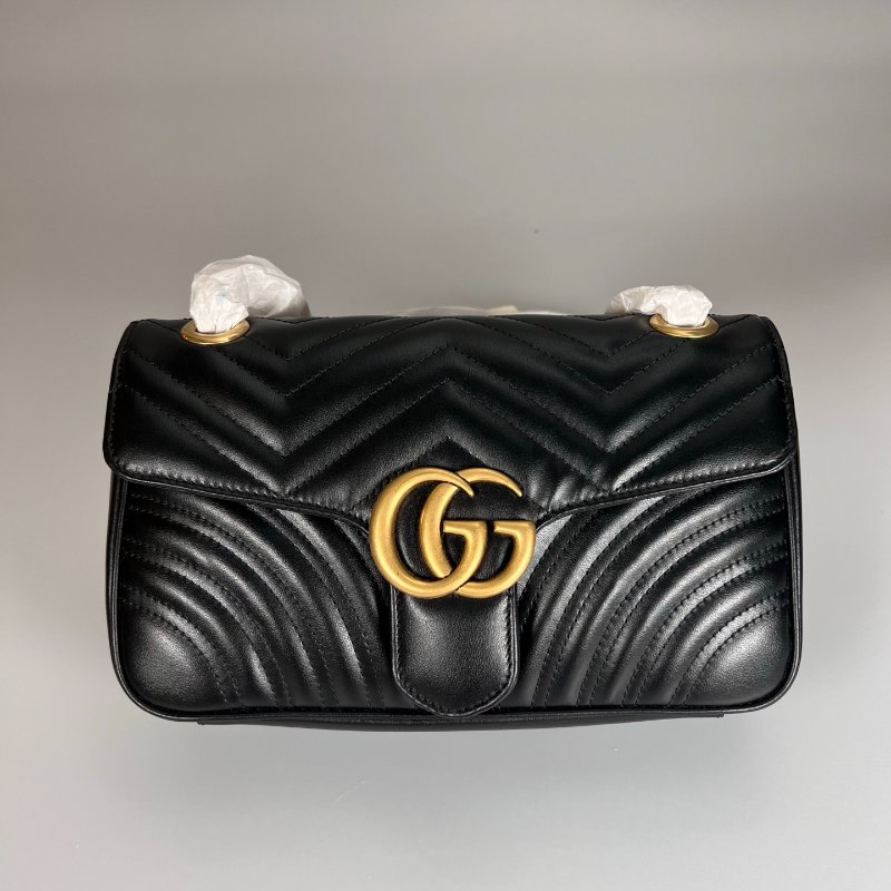 全新品 GUCCI 663497 黑金MARMONT掀蓋包26CM-0
