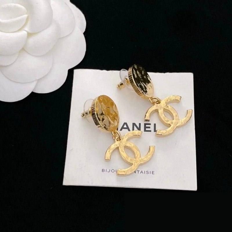 Chanel 24c🎀現品實拍 🎀金色熔岩圓雙C耳環👏9.8成新 未使用閒置品-18