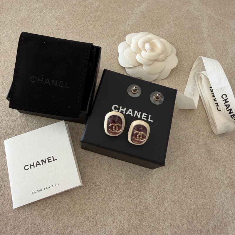 Chanel 琺瑯耳環 logo 耳環 耳針式-9