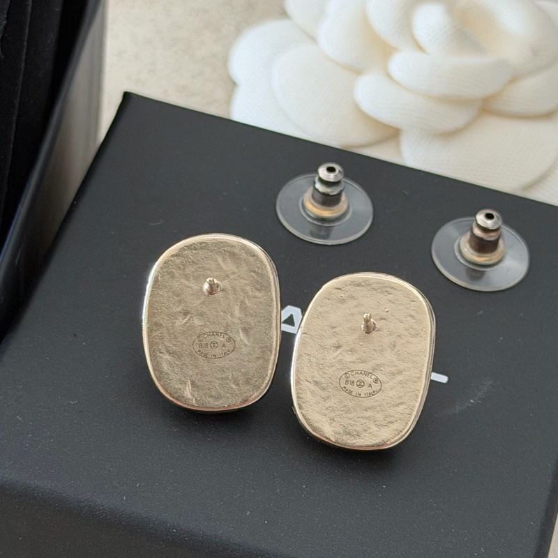 Chanel 琺瑯耳環 logo 耳環 耳針式-15