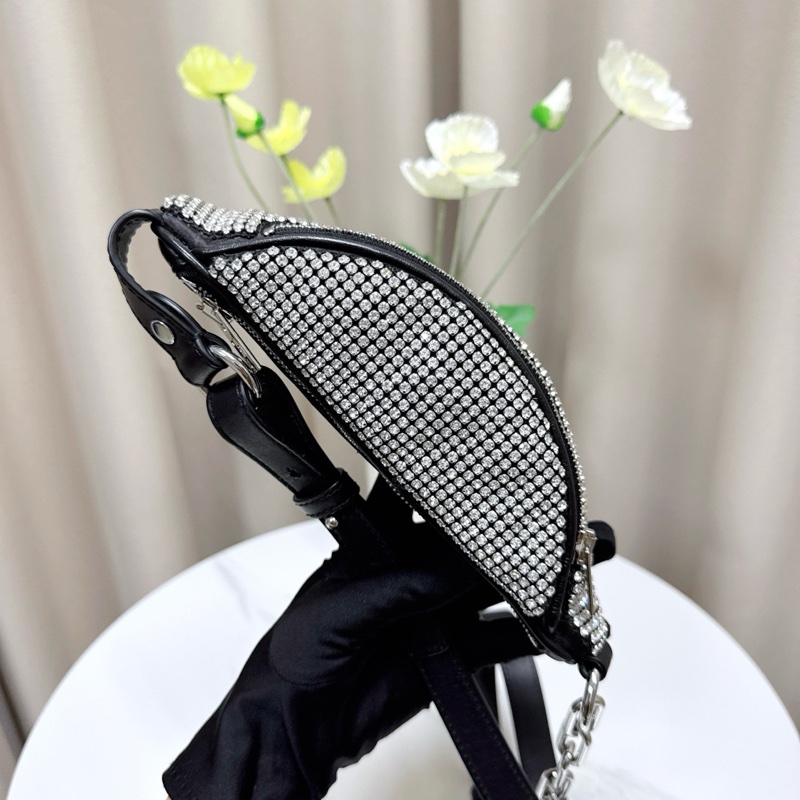 99新 亞歷山大王 滿鑽腰包 尺寸22*10cm 可斜挎的腰包-4