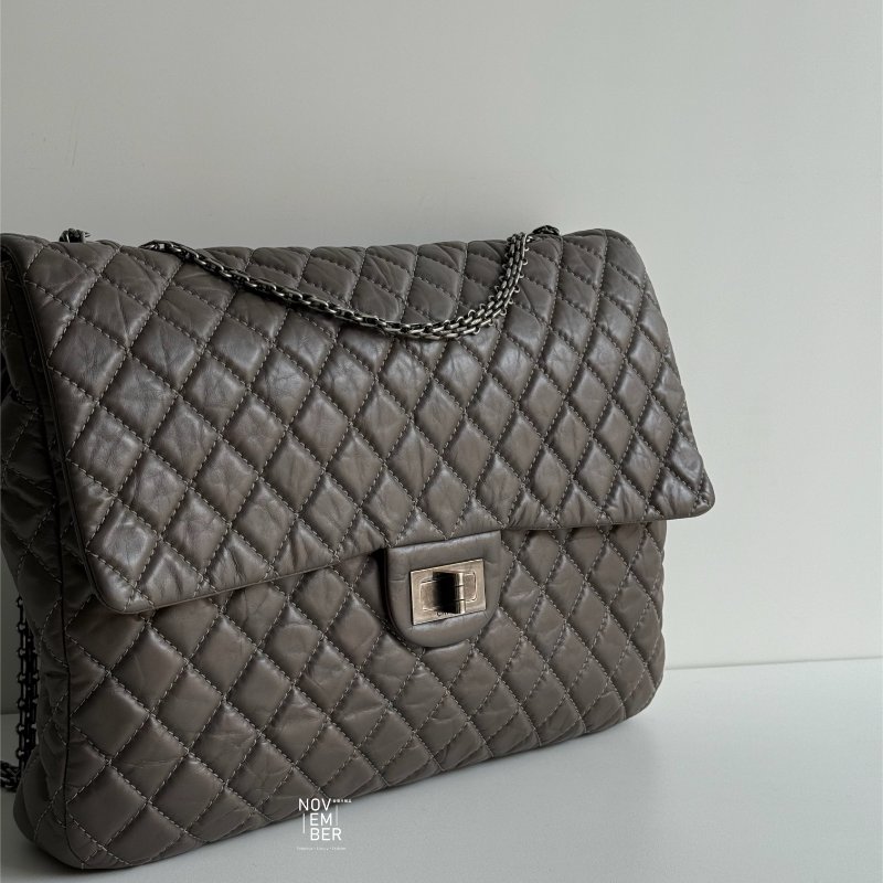 95新🩶 保卡款 Chanel 香奈兒 2.55機場包 灰色銀釦-1