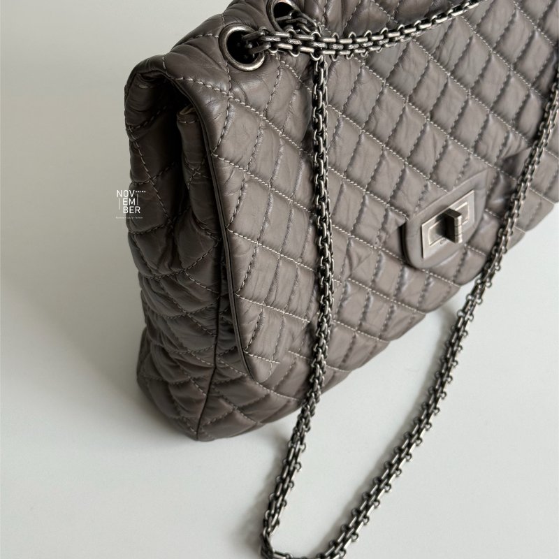 95新🩶 保卡款 Chanel 香奈兒 2.55機場包 灰色銀釦-4