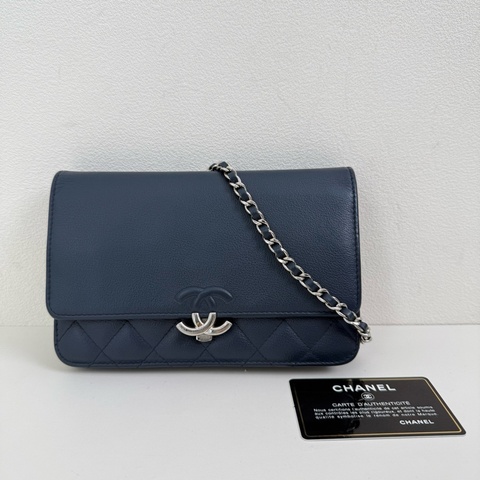 CHANEL/香奈兒 藍色菱格拼接單肩包 銀扣 尺寸：19*12cm