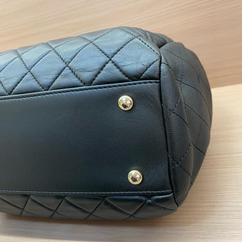 NO：C80 Chanel香奈儿 黑金CF水桶包 经典菱格纹 黑色羊皮+金色链条 2017年 23開 尺寸22*12*23 有塵袋 無卡 無盒子-6