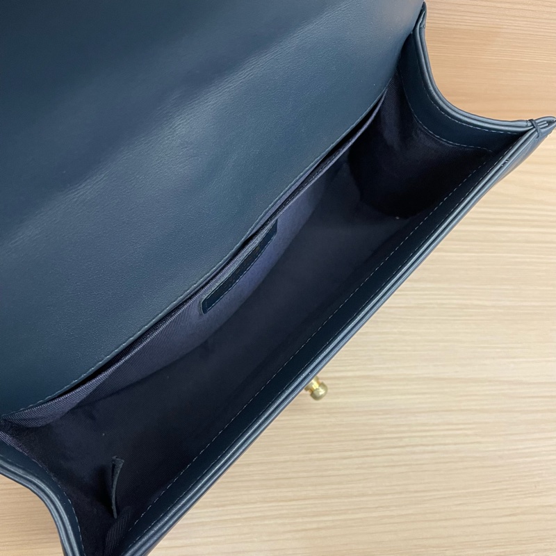 NO:C8 CHANEL/香奈儿蓝金牛皮Leboy 2018年 25開 中號v纹单肩斜挎包 有塵袋 無卡 無盒子-11