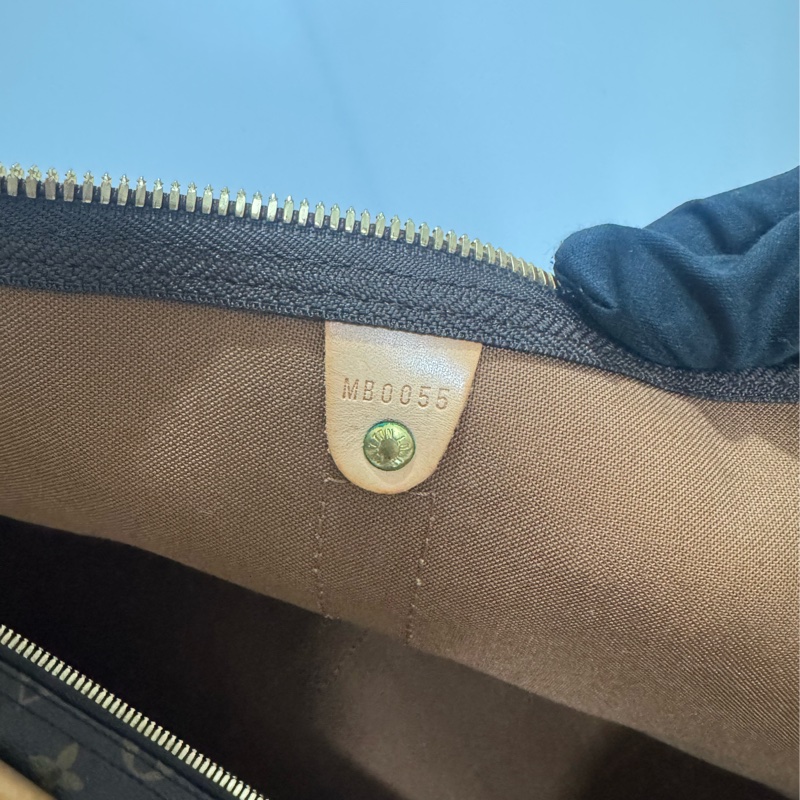 Louis Vuitton Keepall-17