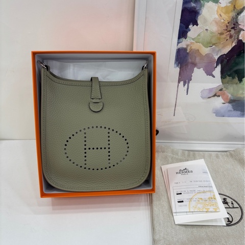 Hermes mini evelyne 鼠尾草綠銀扣全新k 有購證