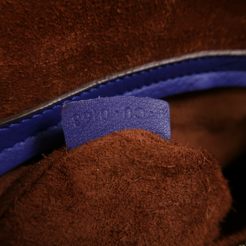 CELINE 牛皮皮革Phantom銀扣手挽袋-6