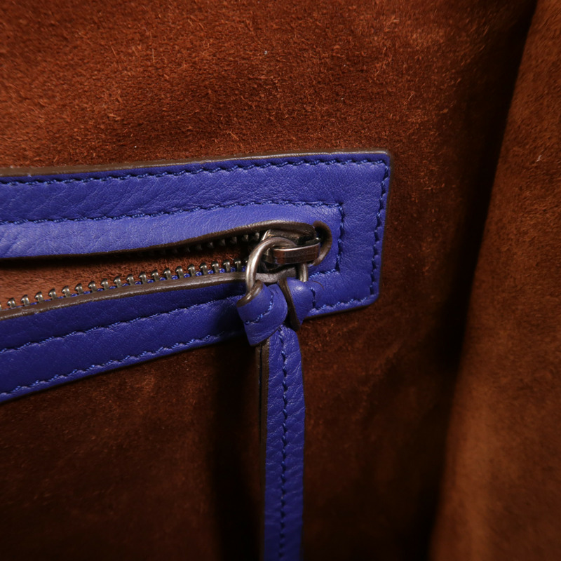 CELINE 牛皮皮革Phantom銀扣手挽袋-15