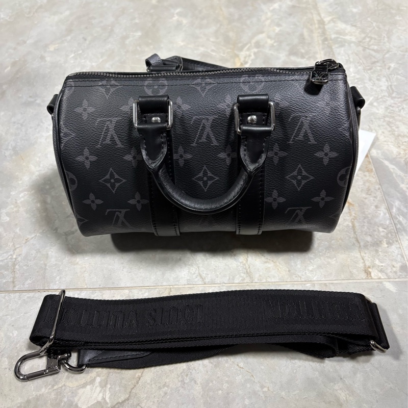 Louis Vuitton 黑老花Keepall25 單肩包 M46271-1