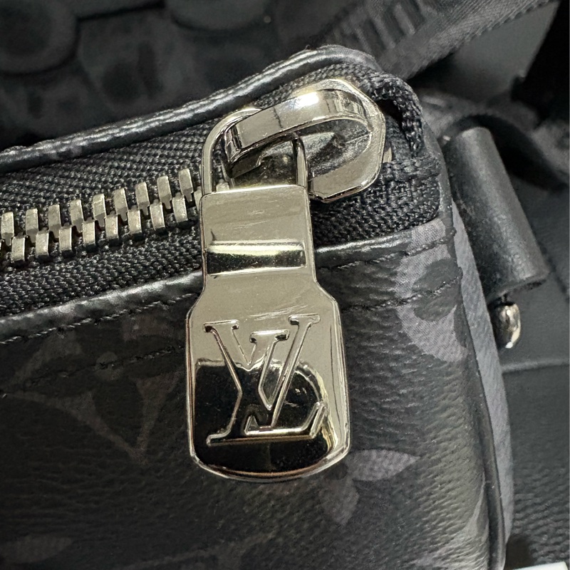 Louis Vuitton 黑老花Keepall25 單肩包 M46271-3