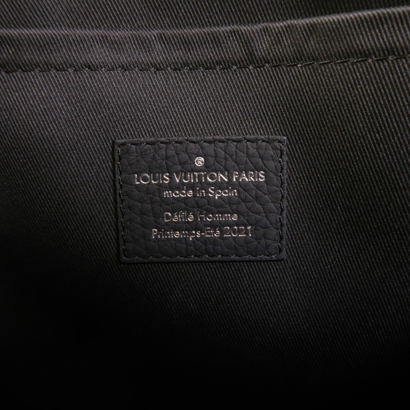 LOUIS VUITTON Monogram Taurillon Zoom With Friends A4 Pouch手拿包-6