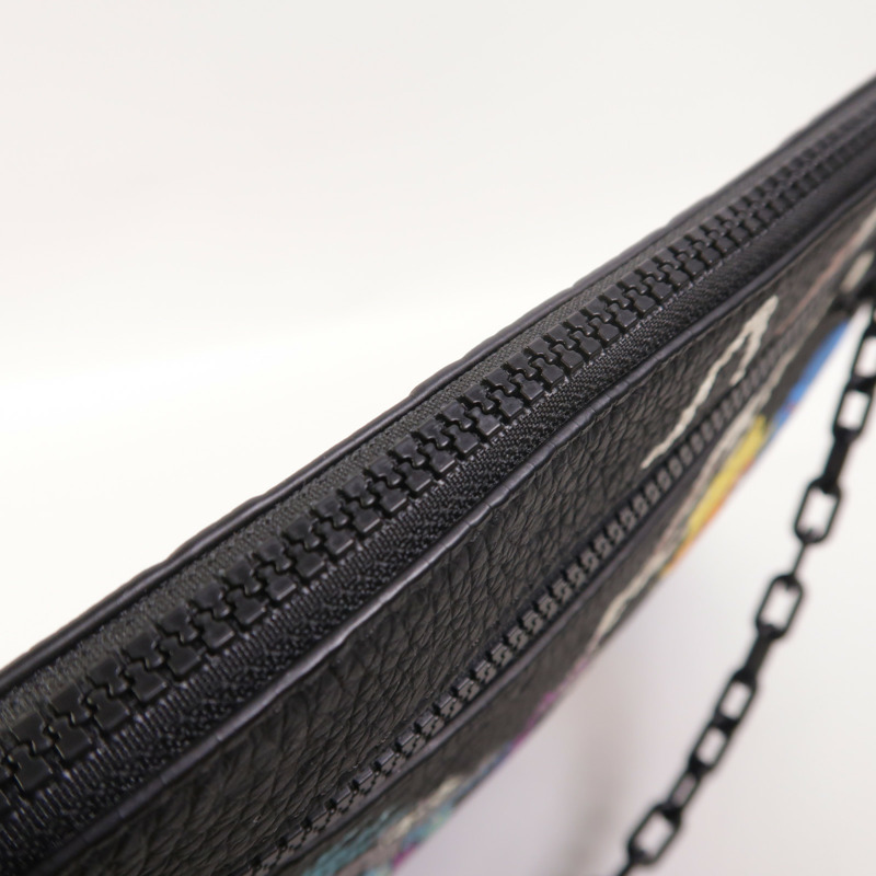 LOUIS VUITTON Monogram Taurillon Zoom With Friends A4 Pouch手拿包-15