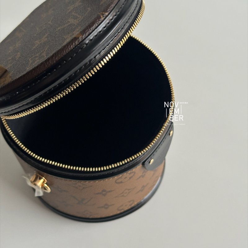99新🆕 芯片款✨ Louis Vuitton LV 路易威登 Cannes 圓筒包-4