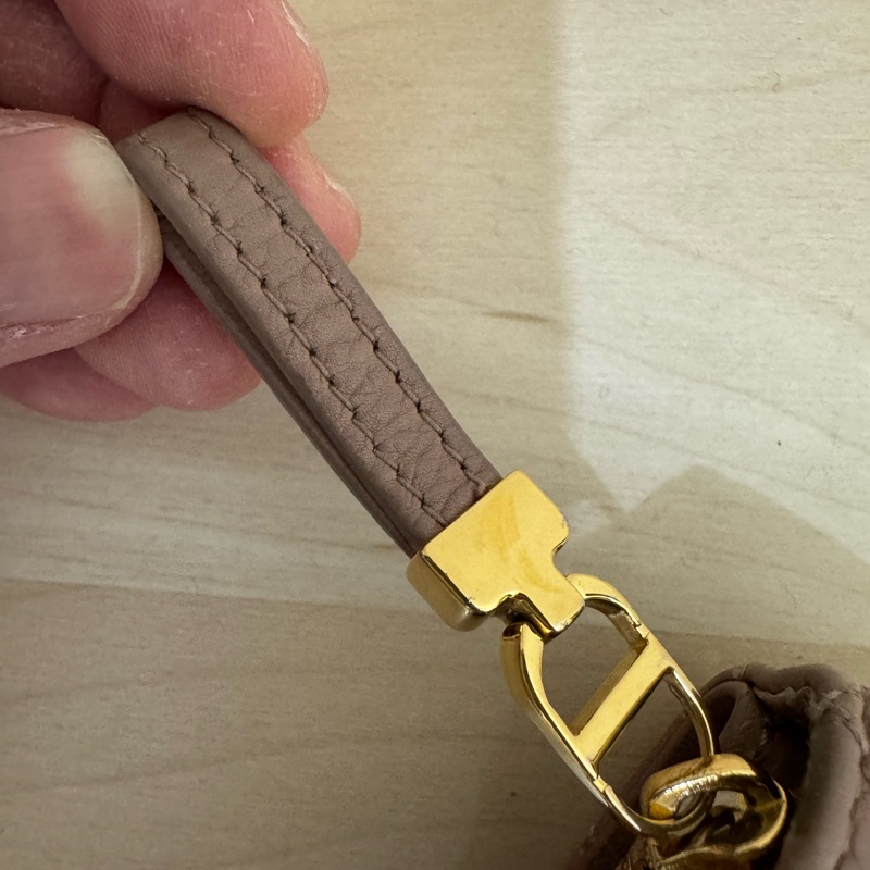 Dior Caro 拉鍊短夾（粉膚色）-11