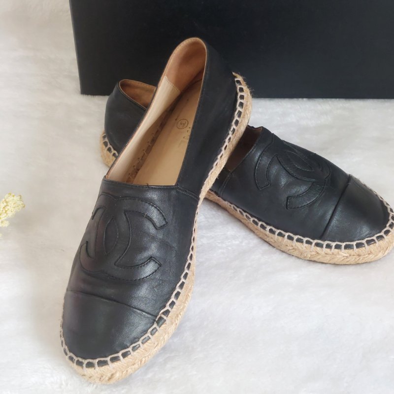 CHANEL   🌈現貨實拍 🌈香奈兒 漁夫鞋~二手(38)號-10