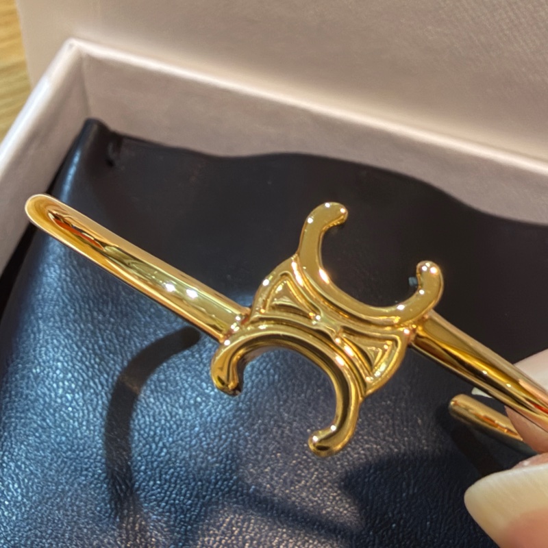 Celine TRIOMPHE金色飾面黃銅不對稱手鐲-3
