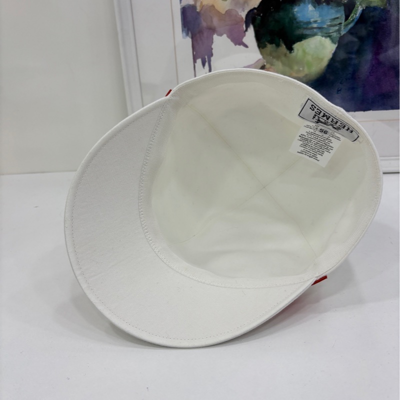 Hermes 愛馬仕 米白色拼小羊皮復古紐扣字母logo棒球帽 馬術帽 報童帽 56頭圍-3