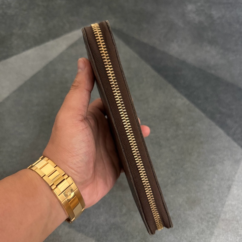 Lv老花拉鍊長夾 (M60017)-3