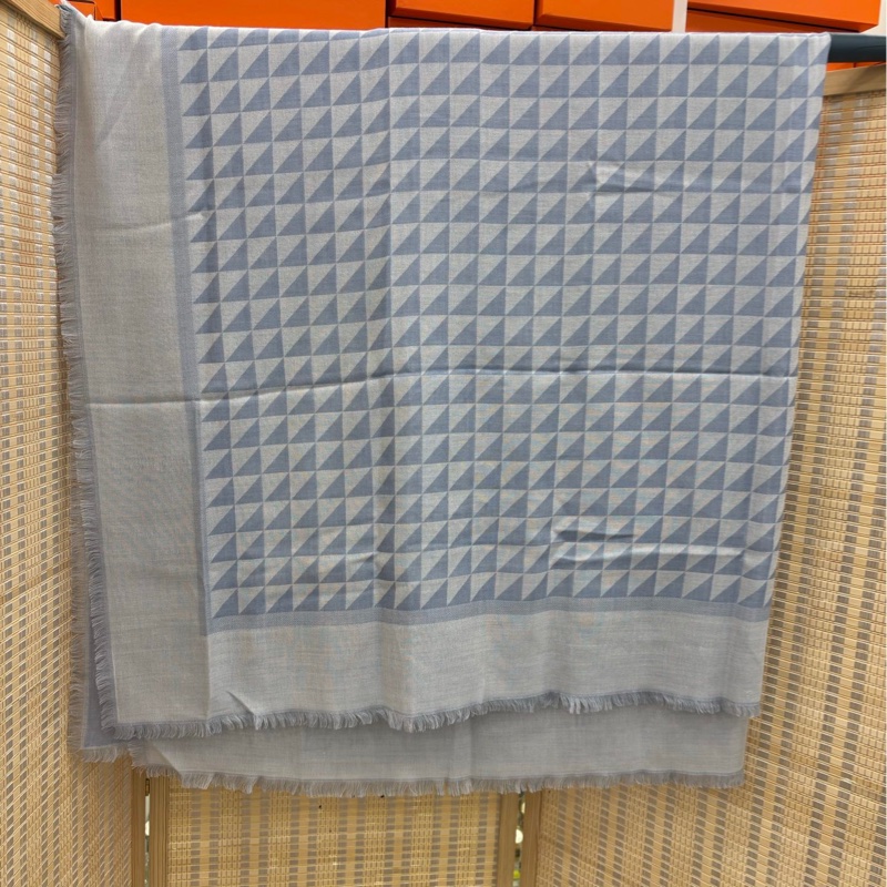 Prada 真絲 大圍巾140*140-2