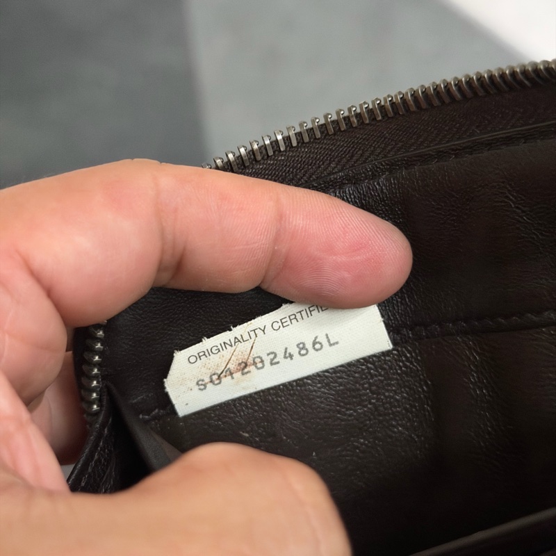 Bv經典深棕色編織拉鍊長夾-7