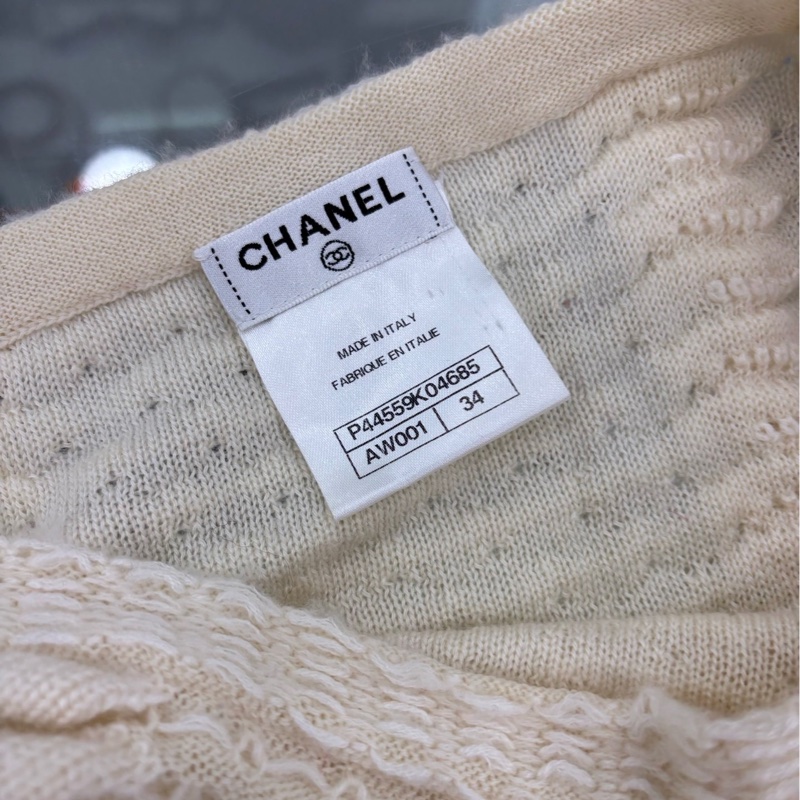 Chanel 香奈兒 一字領羊絨打底白上衣 34碼-3