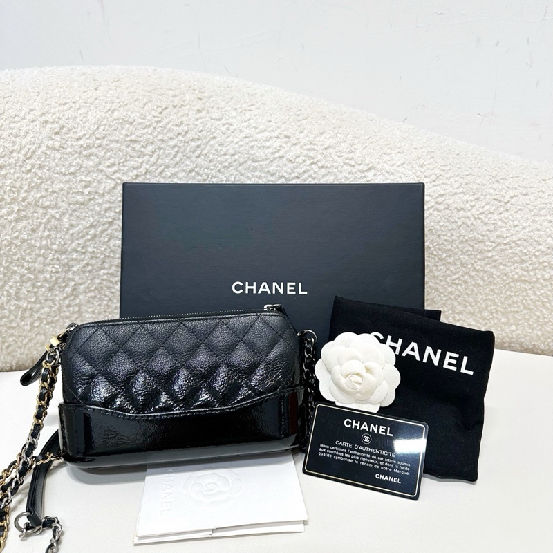 Chanel 香奈兒 Gabrielle 流浪包 黑金 Mini WOC-0