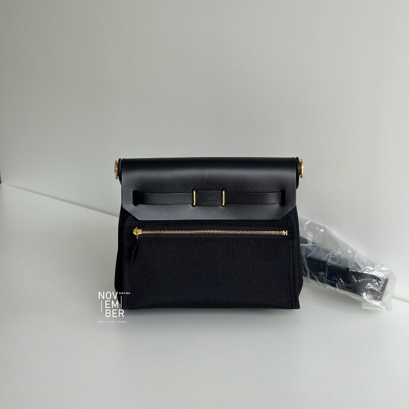 全新全配有購證🙌🏻 Hermès 愛馬仕 Mini Herbag 黑色金釦-5