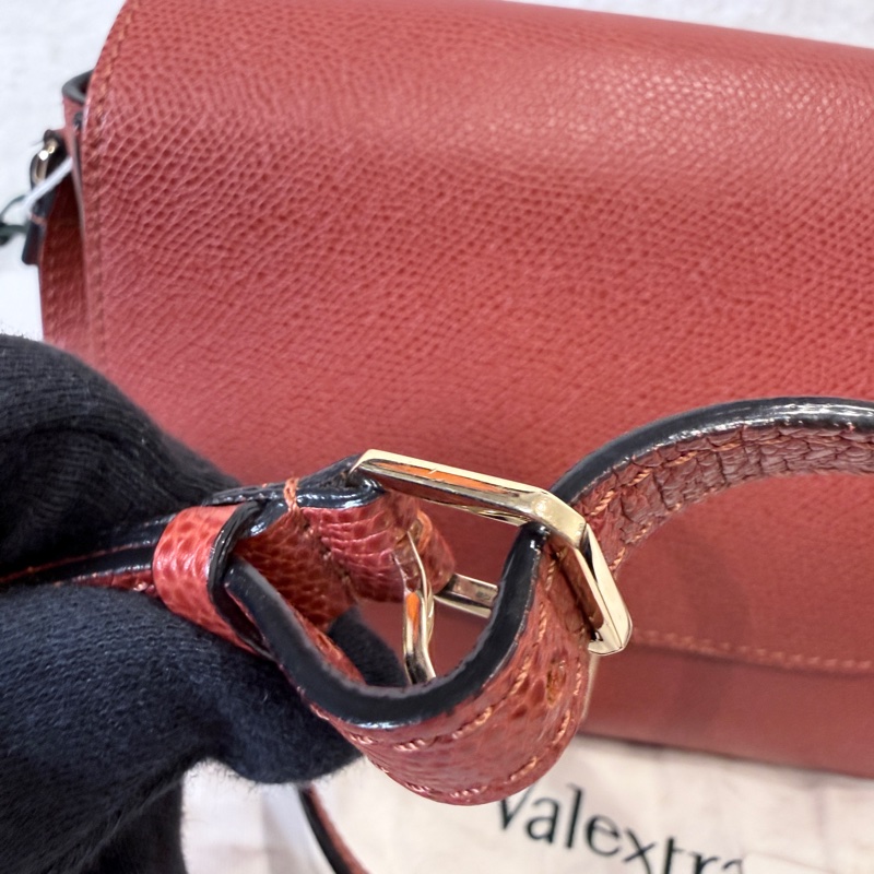 VALEXTRA✨ISIDE Crossbody Box單肩斜背包馬鞍包-13