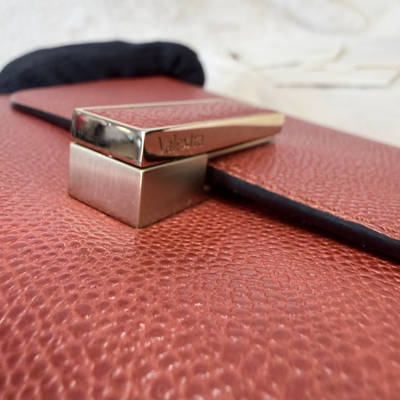 VALEXTRA✨ISIDE Crossbody Box單肩斜背包馬鞍包-39