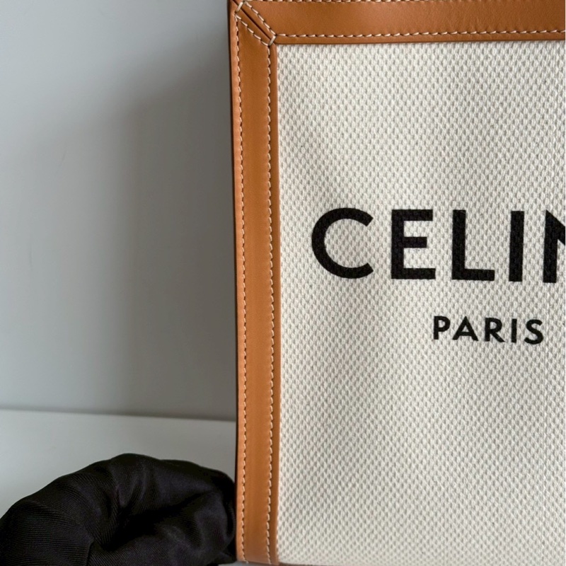 99新🆕 Celine 瑟琳 Mini Cabas Vertical 迷你琴譜包 白棕色-6