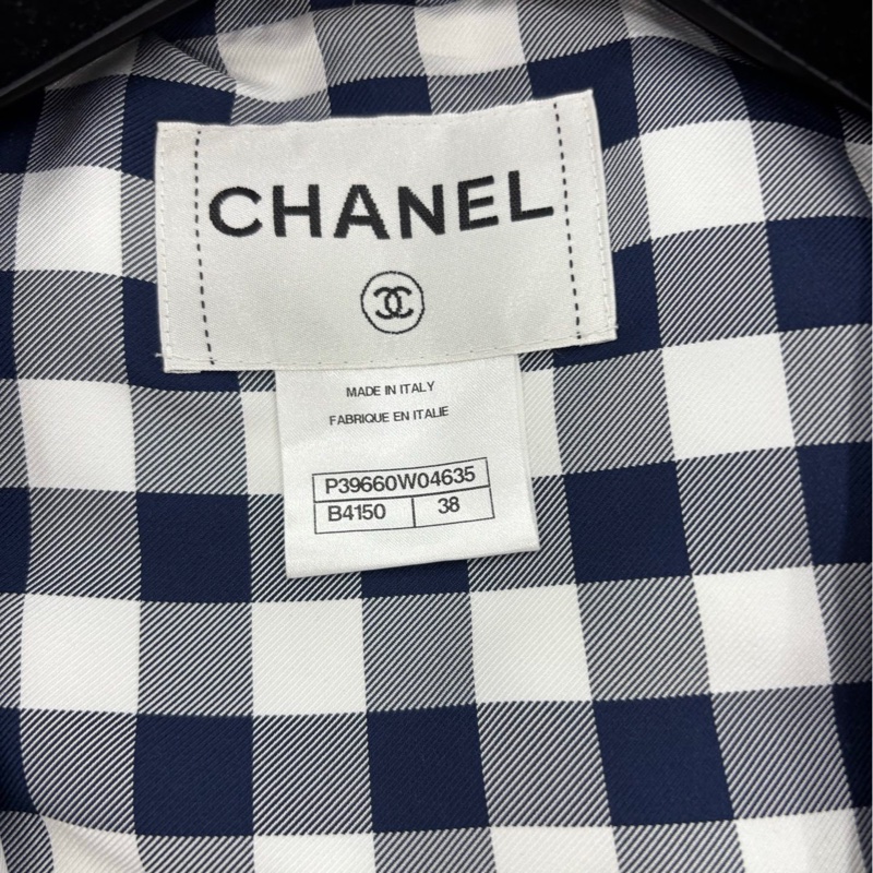 CHANEL香奈兒白色格子連帽外套 四口袋雙面外套 38碼-3