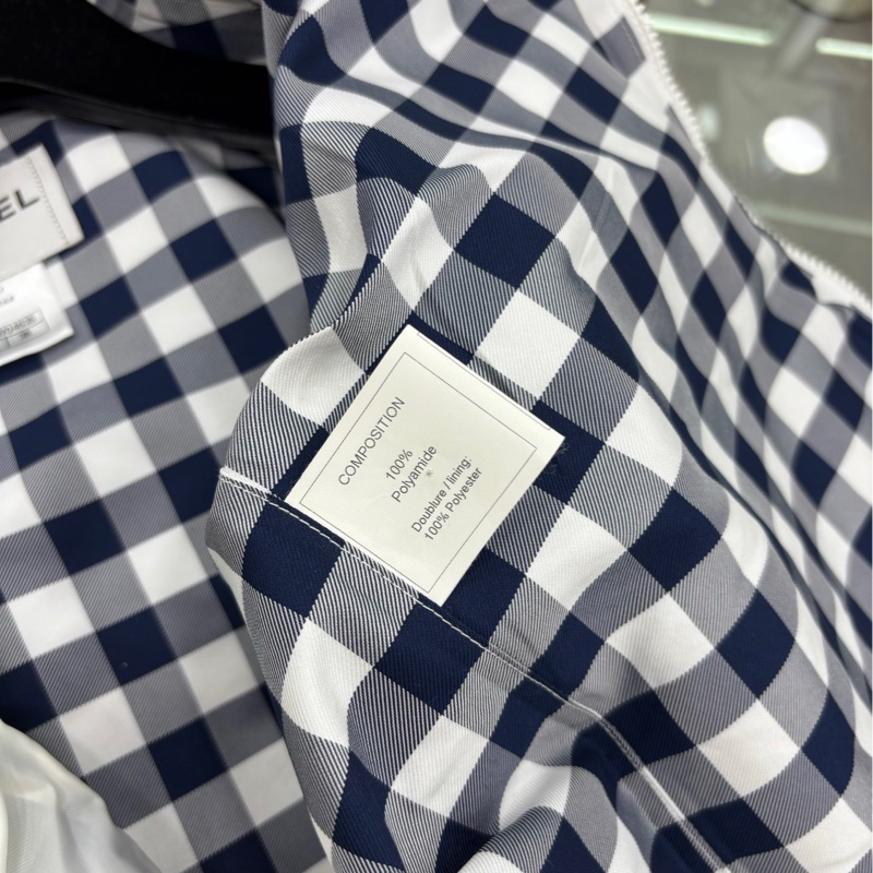 CHANEL香奈兒白色格子連帽外套 四口袋雙面外套 38碼-4