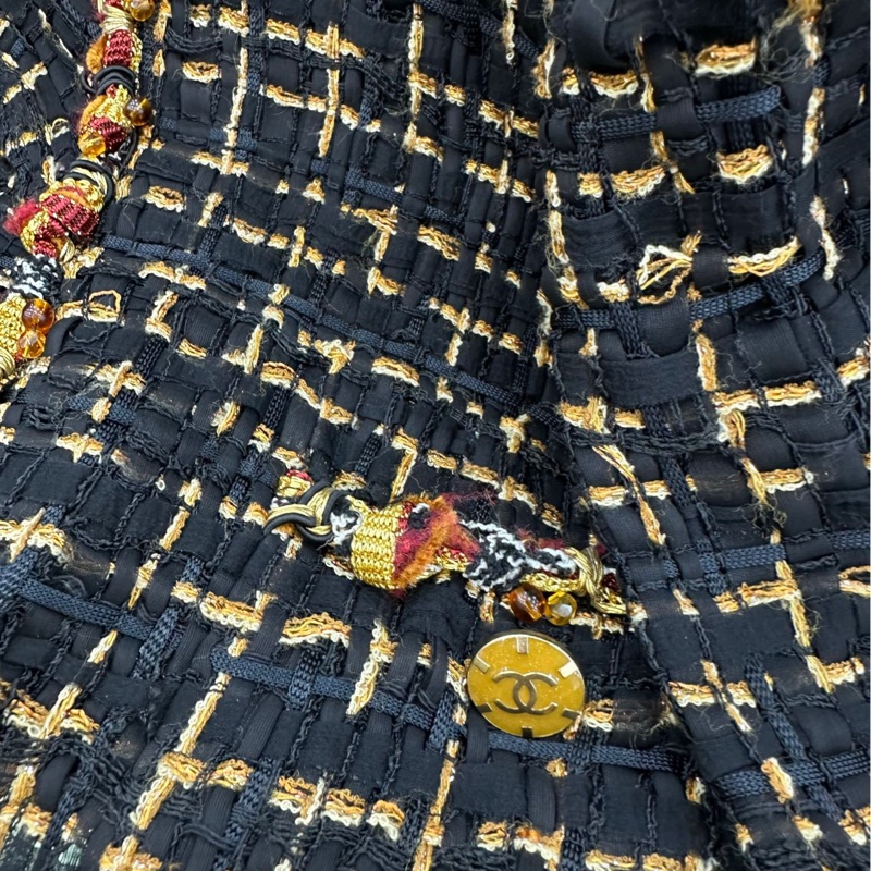 Chanel 2011Resort度假系列秀超薄琉璃花呢外套 34碼-4