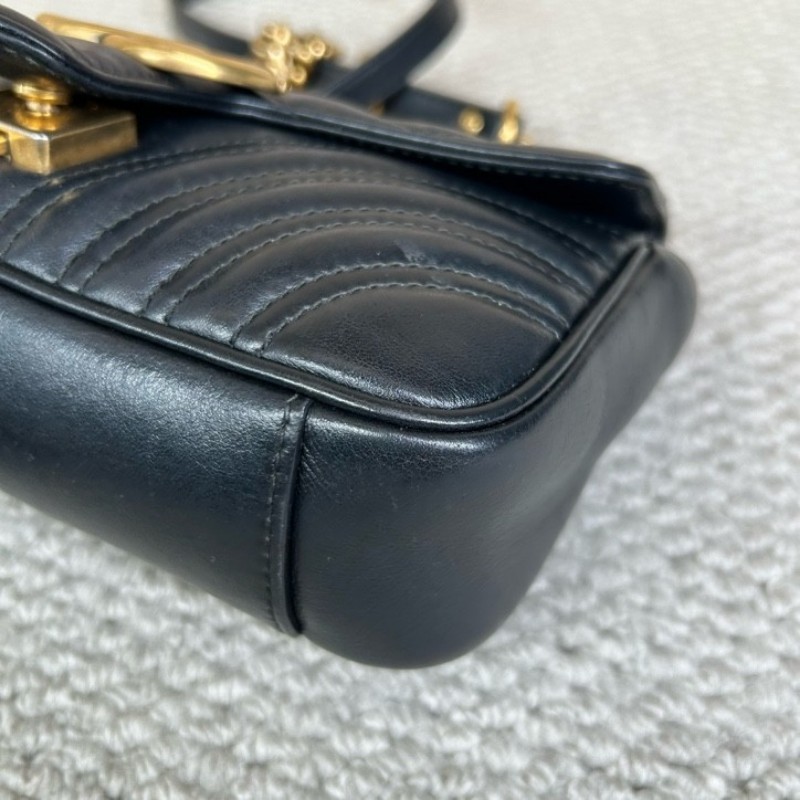 古馳GUCCI馬蒙22單肩斜挎包 古金色的經典雙G標誌 整體飽滿又精緻 出門輕便又百搭-11