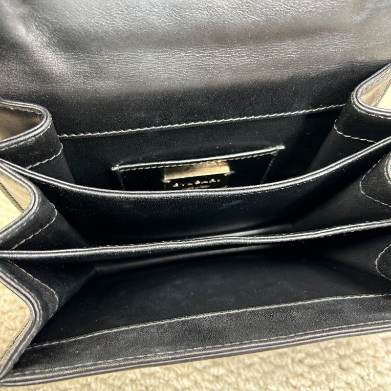 寶格麗BVLGARI黑白拼色蛇頭風琴包 銀色鏈條肩帶 可單肩可斜挎 容量實用 日常通勤百搭氣質款-11