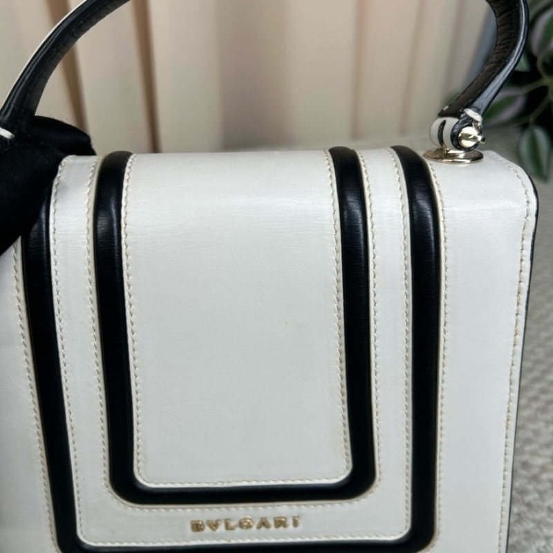 寶格麗BVLGARI黑白拼色蛇頭風琴包 銀色鏈條肩帶 可單肩可斜挎 容量實用 日常通勤百搭氣質款-17