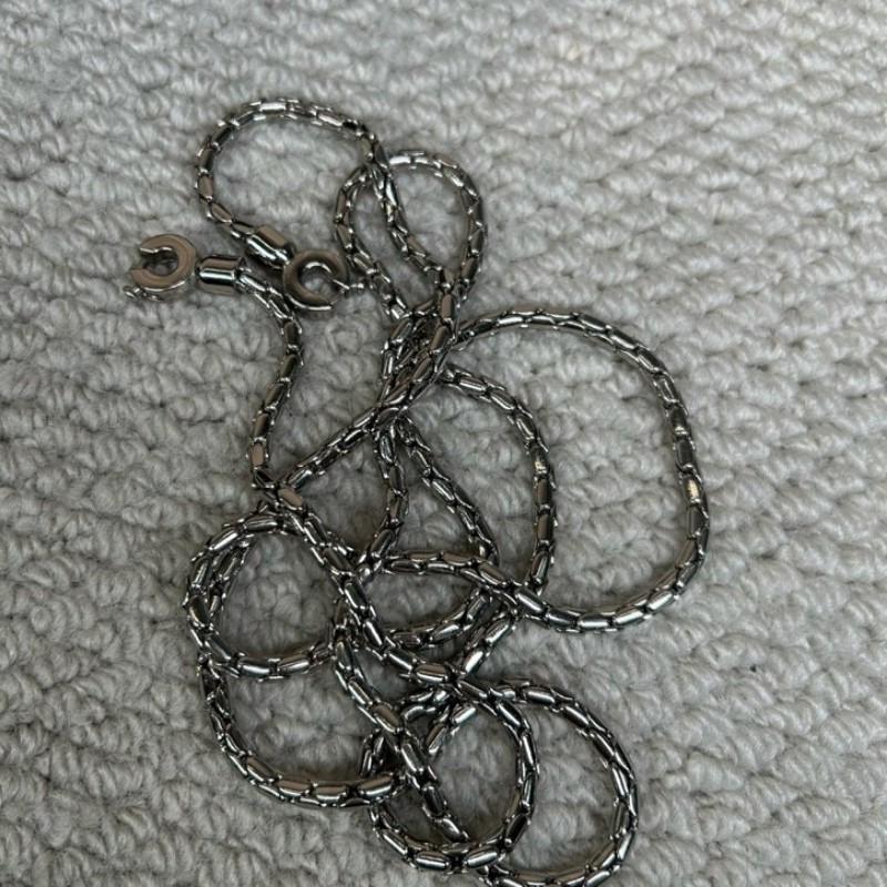 寶格麗BVLGARI黑白拼色蛇頭風琴包 銀色鏈條肩帶 可單肩可斜挎 容量實用 日常通勤百搭氣質款-19