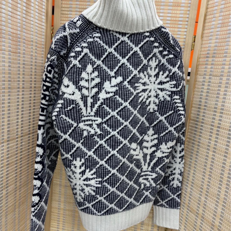 Chanel 羊絨coco字母雪花高領毛衣 36碼-1